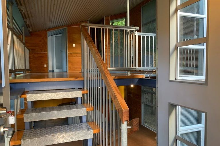 Photo of property in 2 Bendbrook Way, Ngaio, Wellington, 6035