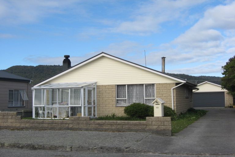 Photo of property in 83 Reid Street, Blaketown, Greymouth, 7805