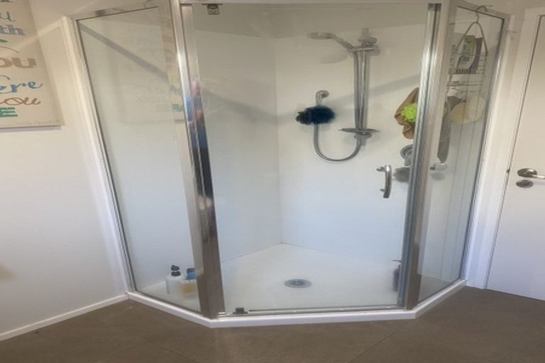 Photo of property in 1/7 Morice Place, Torbay, Auckland, 0630