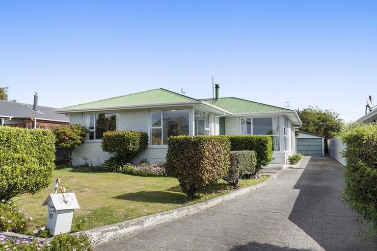Photo of property in 57 Denise Crescent, Hornby, Christchurch, 8042