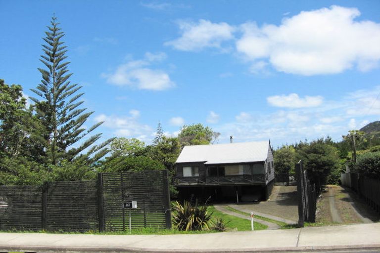 Photo of property in 265 Motutara Road, Muriwai, Waimauku, 0881