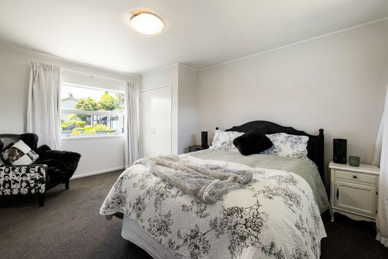 Photo of property in 163 Lake Crescent, Hamilton Lake, Hamilton, 3204