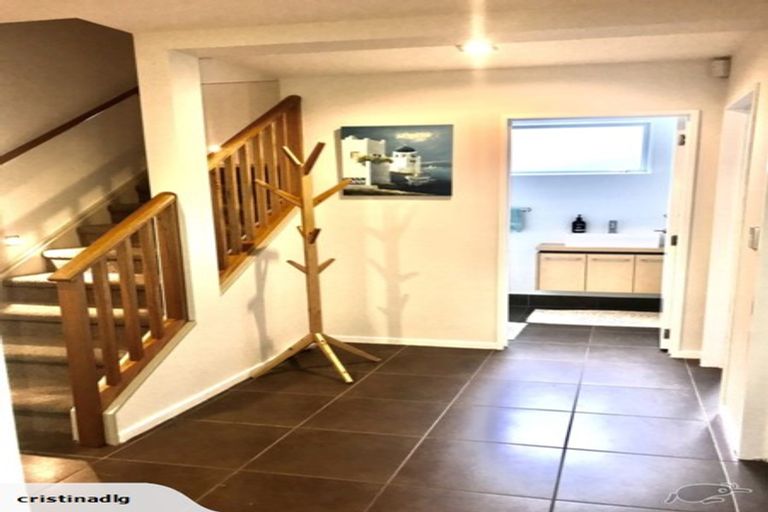 Photo of property in 119 Beach Road, Castor Bay, Auckland, 0620