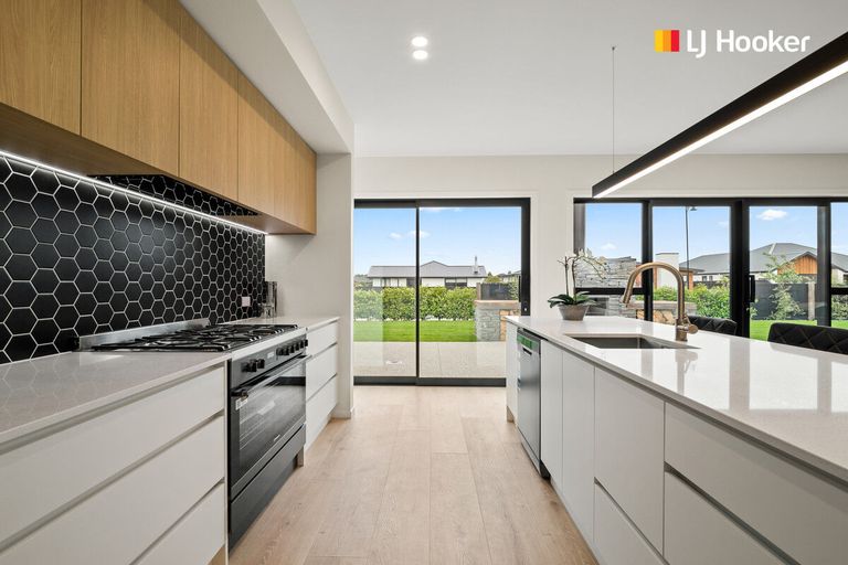 Photo of property in 36 Dundee Road, Mosgiel, 9024