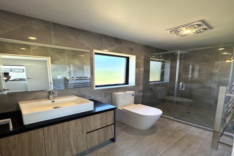 Photo of property in 43c Greenmeadows Avenue, Manurewa East, Auckland, 2102