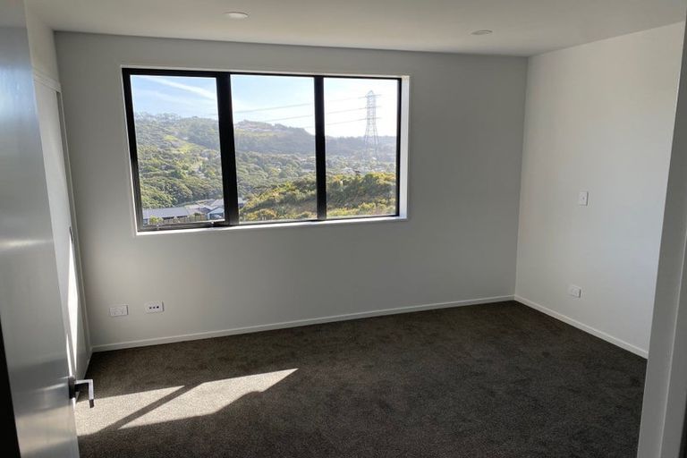 Photo of property in 12 Bee Lane, Whitby, Porirua, 5024
