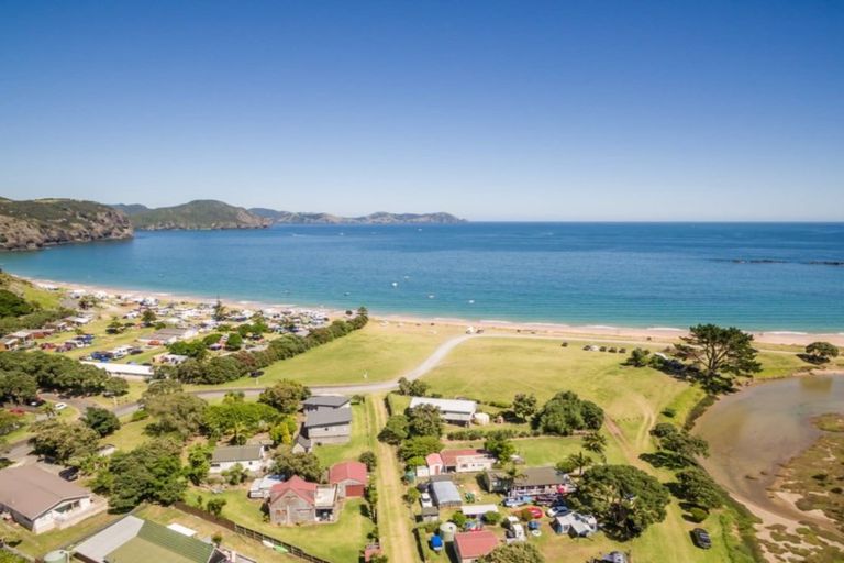 Photo of property in 54 Tauranga Bay Beach Road, Kaeo, 0478