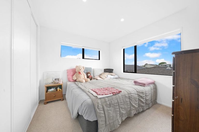 Photo of property in 1 Te Mura Crescent, Takanini, 2112