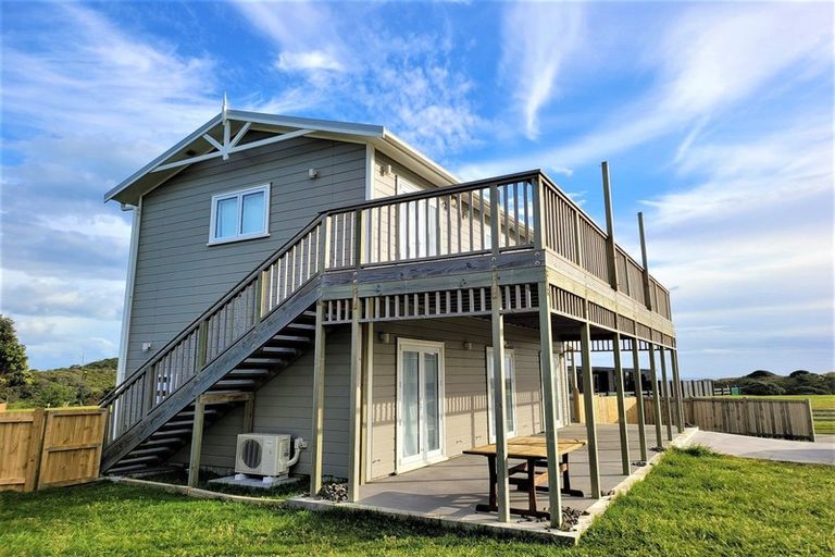 Photo of property in 58 Sunset Drive, Baylys Beach, 0377