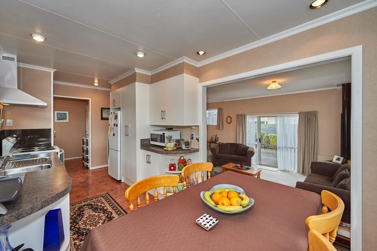 Photo of property in 55 Acacia Street, Kelvin Grove, Palmerston North, 4414