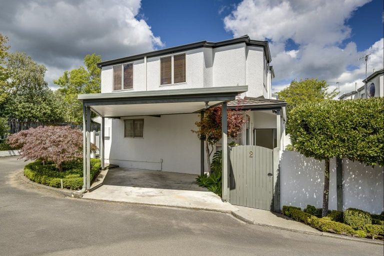 Photo of property in 2/14 Greenwood Road, Havelock North, 4130