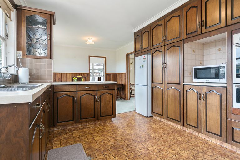 Photo of property in 20 Clare Street, Cambridge, 3434