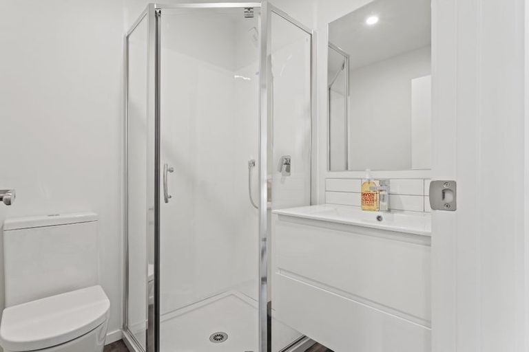 Photo of property in 6/28 Westgate Drive, Westgate, Auckland, 0614