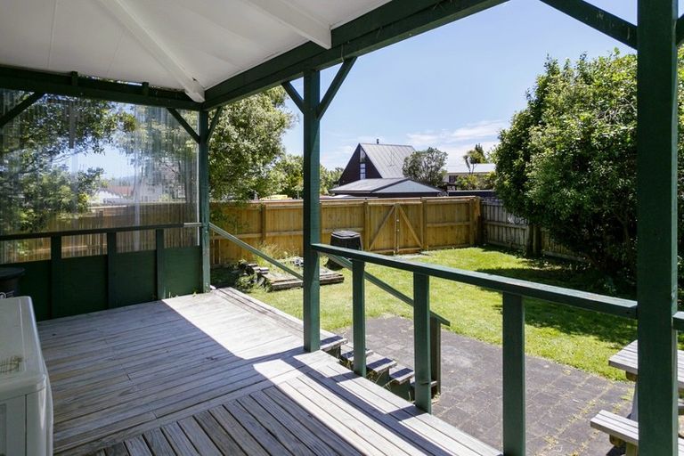 Photo of property in 21 Epping Place, Richmond Heights, Taupo, 3330