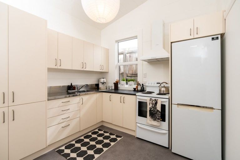 Photo of property in 9 Colombo Street, Newtown, Wellington, 6021