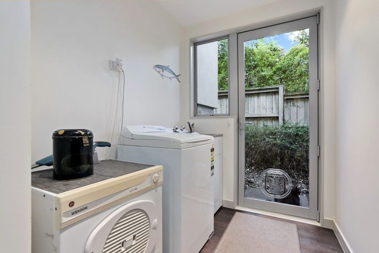 Photo of property in 229b Titirangi Road, Titirangi, Auckland, 0604
