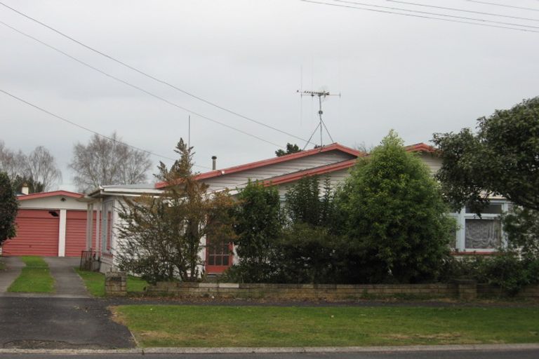 Photo of property in 6 Bettina Road, Fairfield, Hamilton, 3214