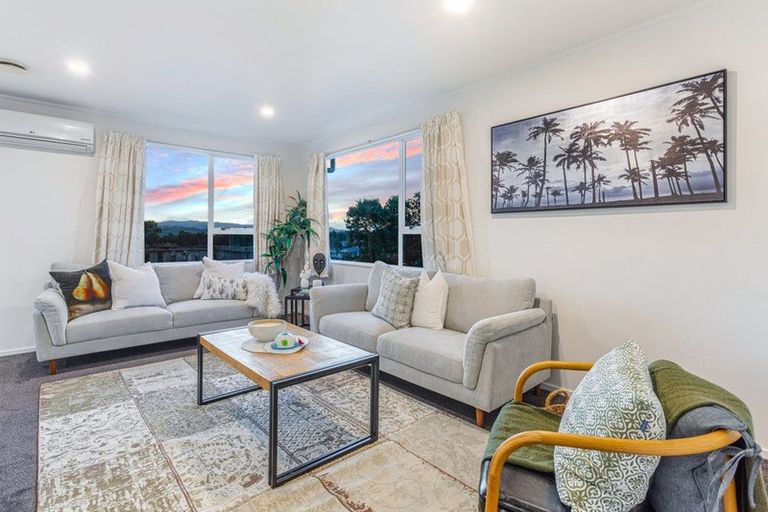 Photo of property in 27 Danube Lane, Glen Eden, Auckland, 0602