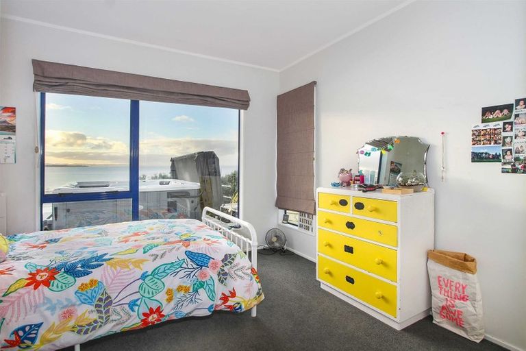 Photo of property in 121 Torkar Road, Clarks Beach, 2122