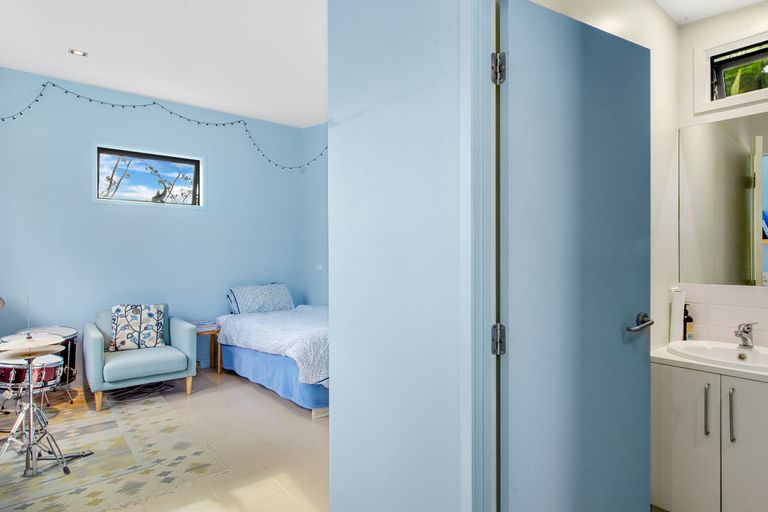 Photo of property in 200 Waiteitei Road, Wellsford, 0974