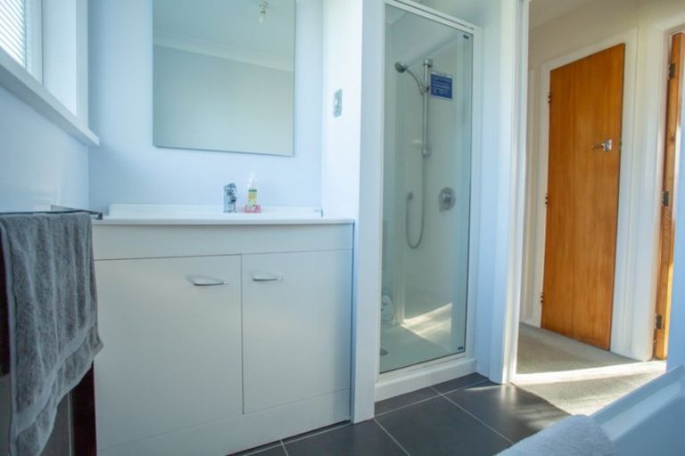 Photo of property in 34 Kaitawa Crescent, Paraparaumu, 5032