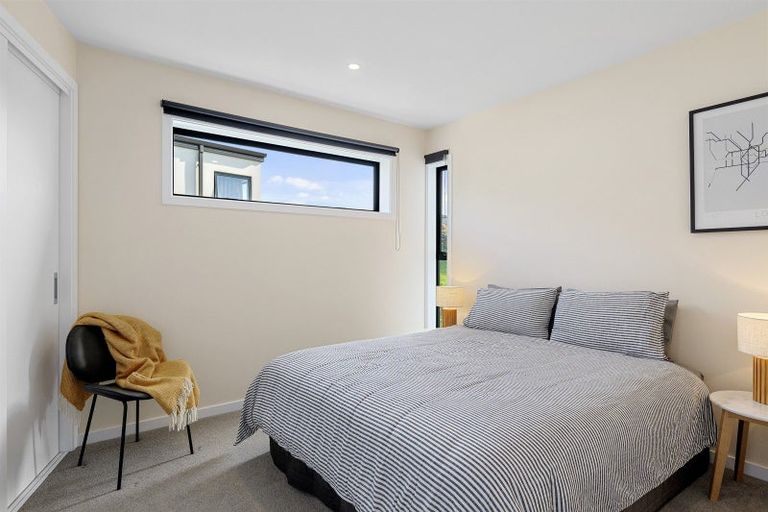 Photo of property in 9 Caldberg Close, Westmorland, Christchurch, 8025