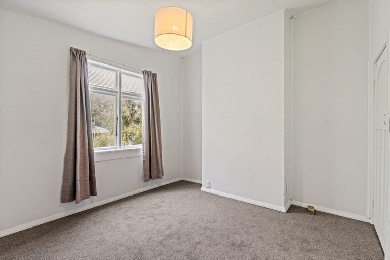 Photo of property in 153 Ravensbourne Road, Ravensbourne, Dunedin, 9022