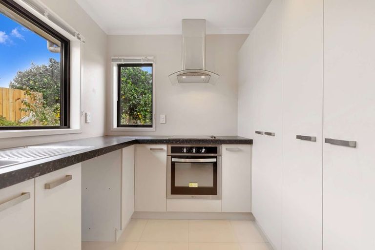 Photo of property in 104b Racecourse Road, Waiuku, 2123