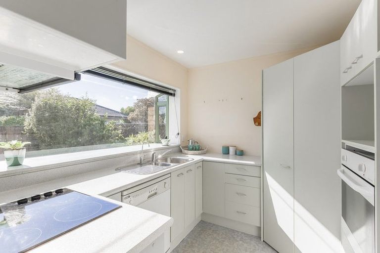 Photo of property in 102 Makarini Street, Paraparaumu, 5032