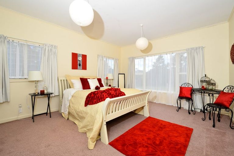 Photo of property in 113 Foster Road, Kumeu, 0891