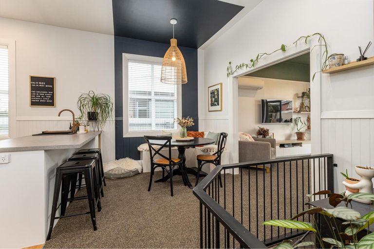 Photo of property in 51 Avenue Road, West End, Timaru, 7910