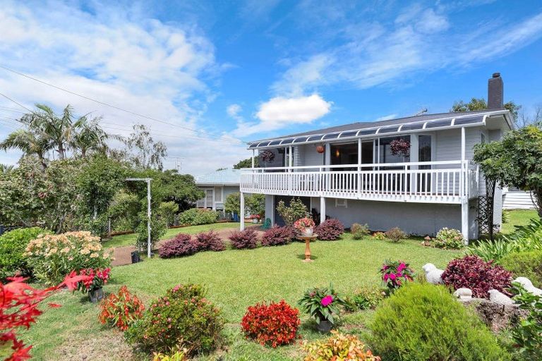 Photo of property in 714 East Coast Road, Pinehill, Auckland, 0632