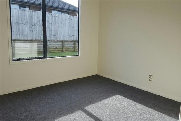Photo of property in 8 Sandholm Close, North New Brighton, Christchurch, 8083