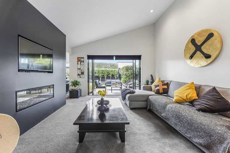 Photo of property in 83 Saint James Avenue, Papanui, Christchurch, 8053