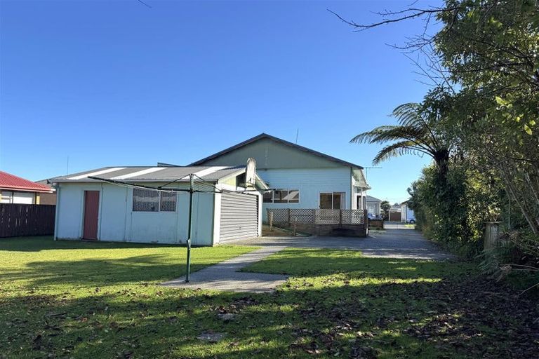 Photo of property in 21 Palmerston Street, Greymouth, 7805