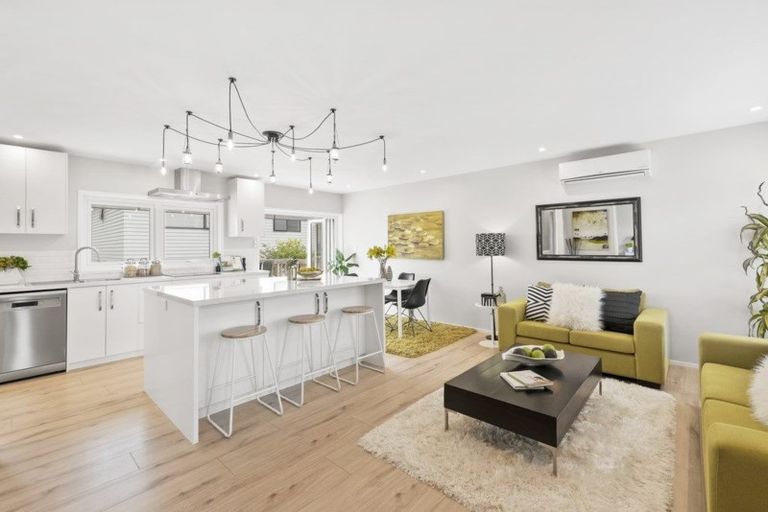 Photo of property in 2/13 Burns Avenue, Takapuna, Auckland, 0622