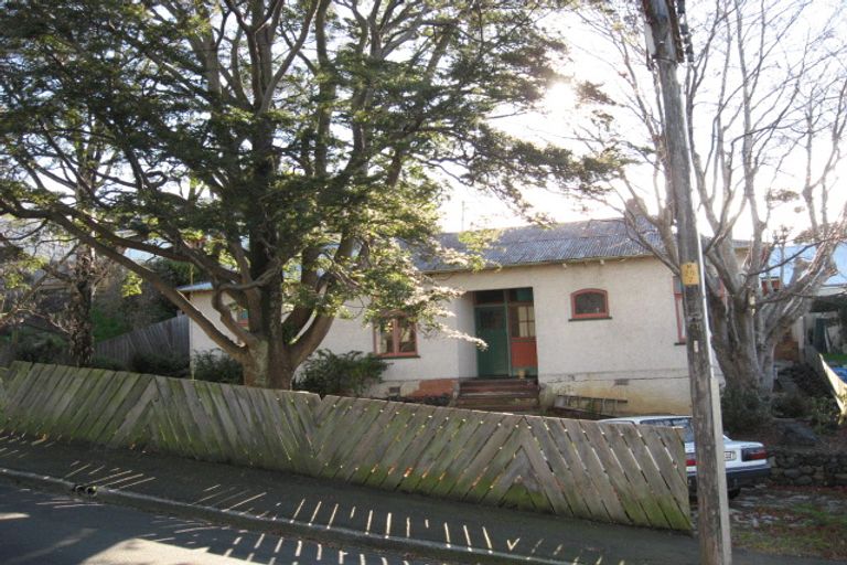 Photo of property in 43 Argyle Street, Mornington, Dunedin, 9011