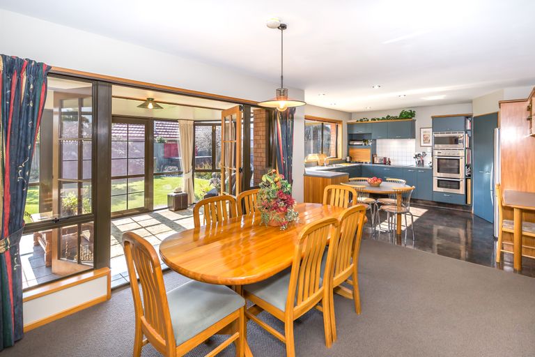 Photo of property in 19 Tivoli Place, Bishopdale, Christchurch, 8053