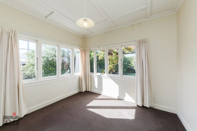 Photo of property in 34 Wellington Street, Feilding, 4702
