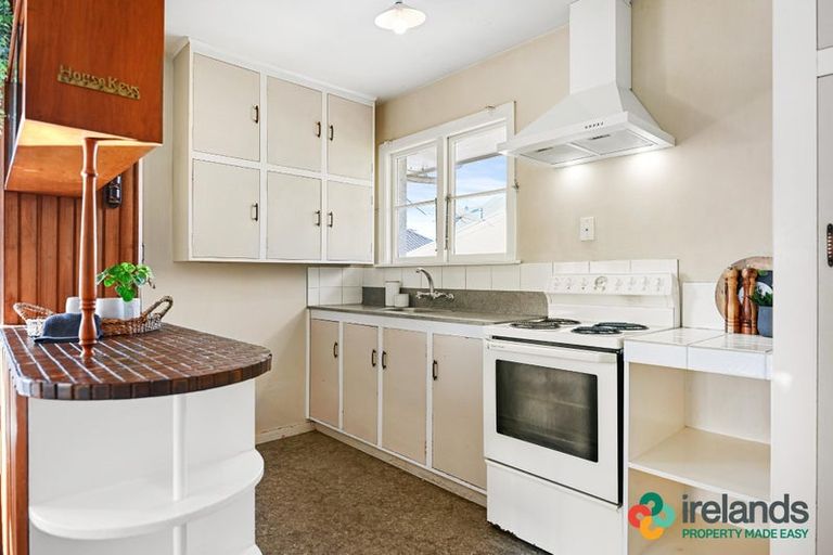 Photo of property in 42 Russley Road, Russley, Christchurch, 8042