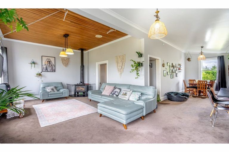 Photo of property in 10 Whitelaw Road, Waianiwa, Invercargill, 9874