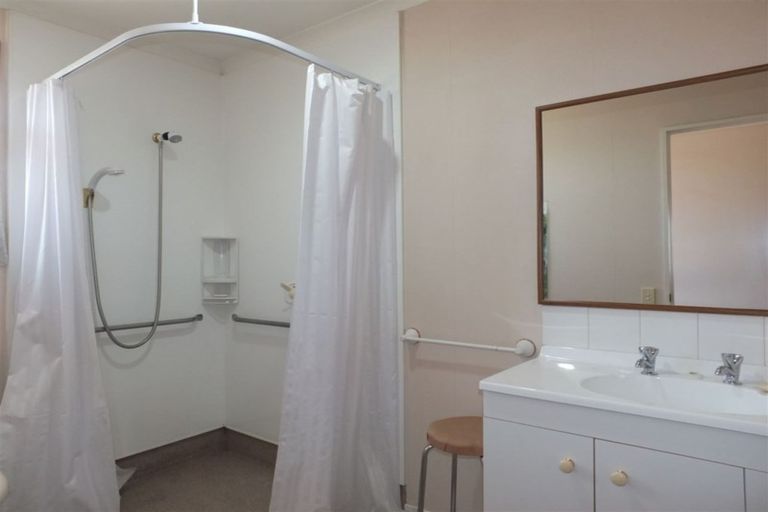 Photo of property in 2/152 North Street, West End, Timaru, 7910