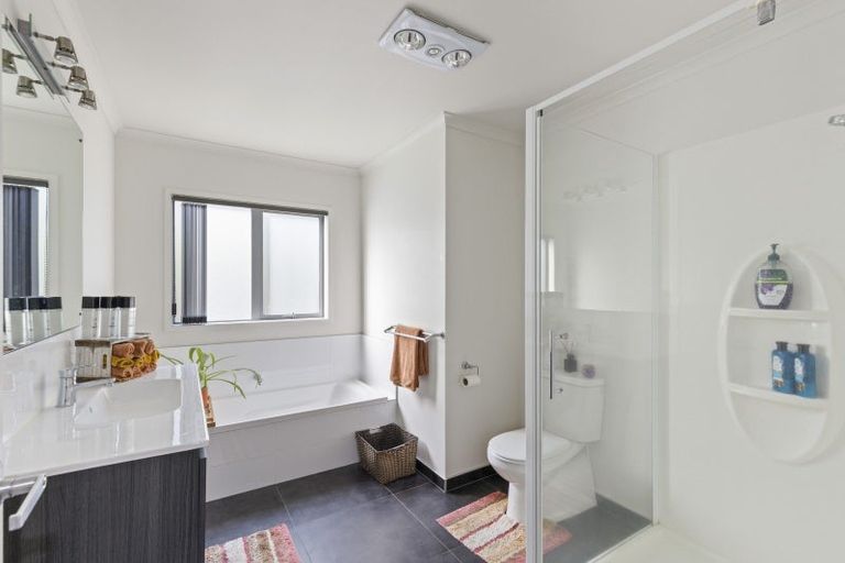 Photo of property in 83b Parklands Avenue, Bell Block, New Plymouth, 4312