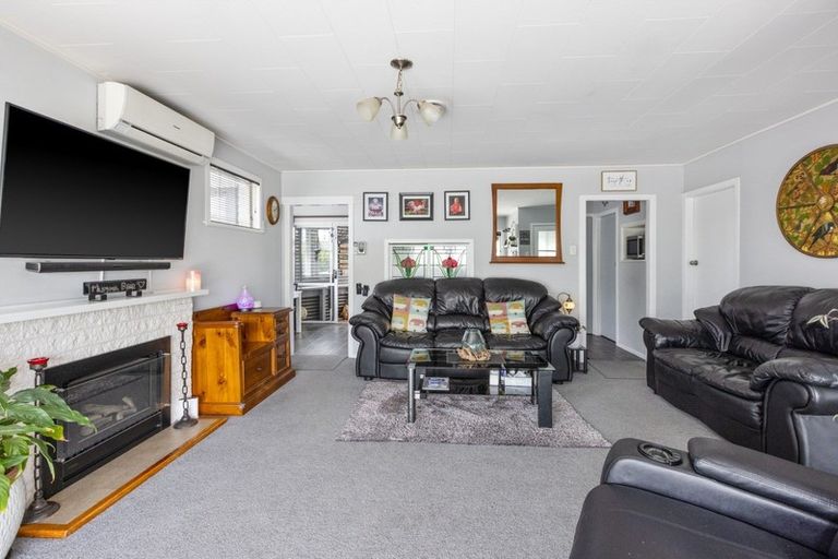 Photo of property in 122 Harlech Street, Mayfair, Hastings, 4122