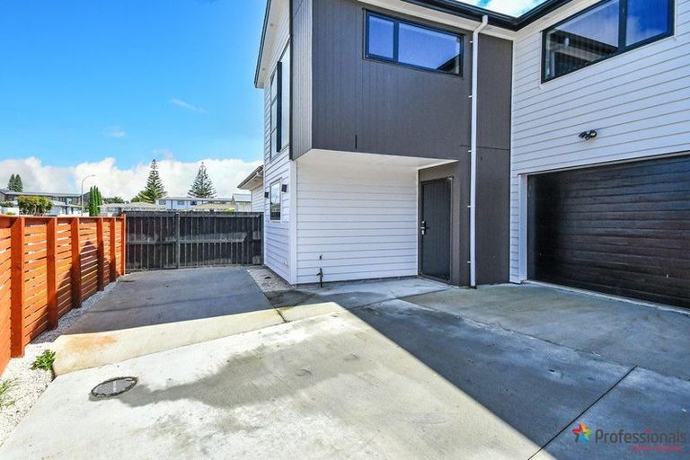 Photo of property in 4a Romney Place, Manurewa, Auckland, 2102