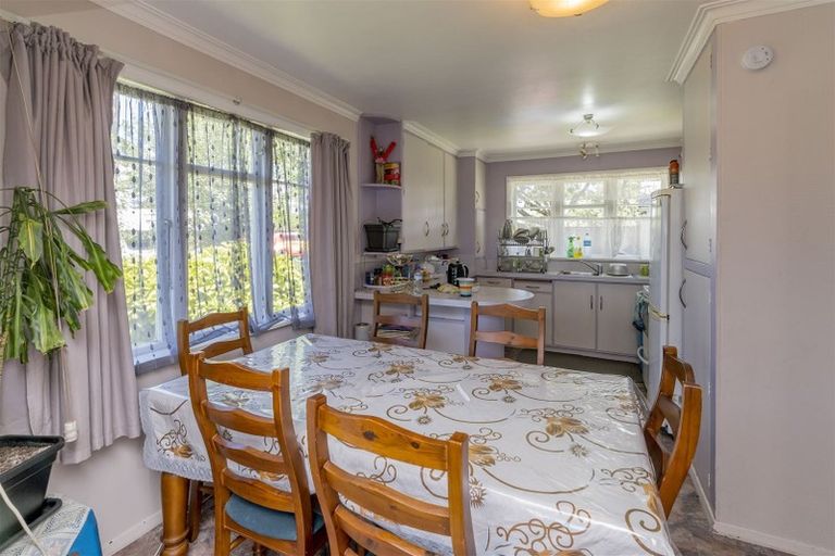 Photo of property in 2 William Street, Levin, 5510