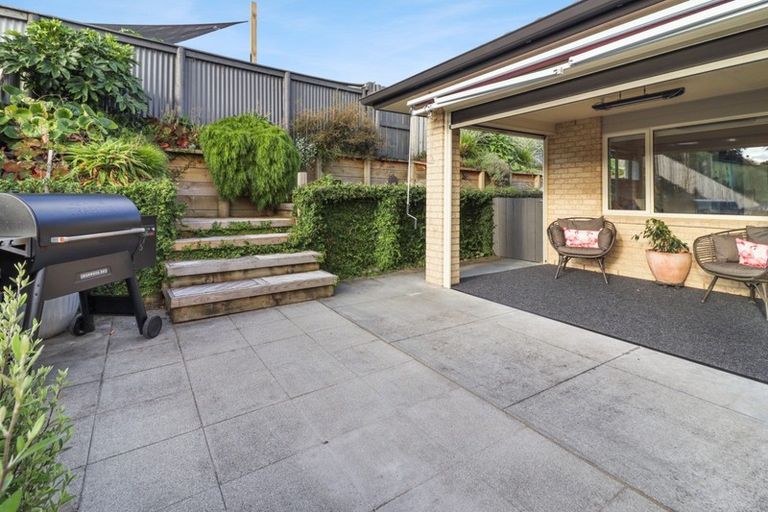 Photo of property in 14 Riverside Place, Katikati, 3129