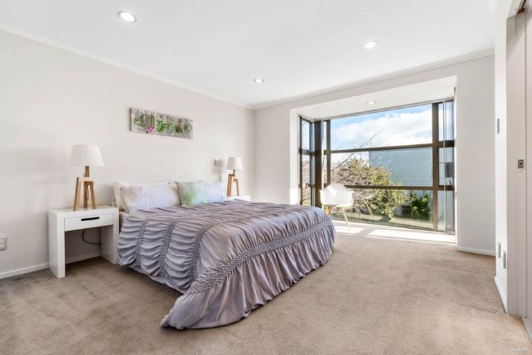 Photo of property in 8 Willow Camp Road, Takanini, 2112