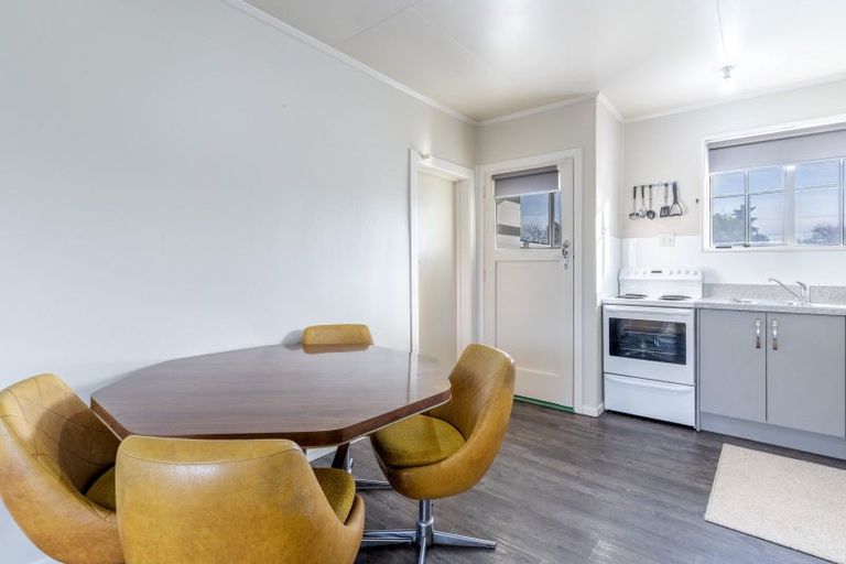 Photo of property in 5b Anne Street, Winton, 9720