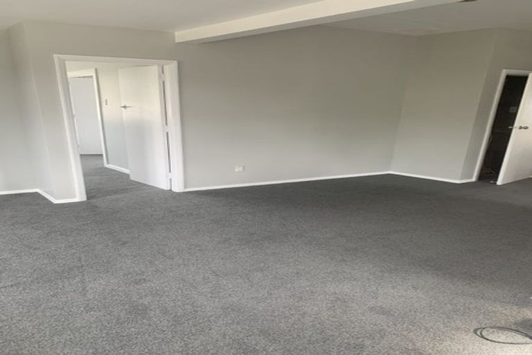 Photo of property in 1/84 Racecourse Road, Sockburn, Christchurch, 8042